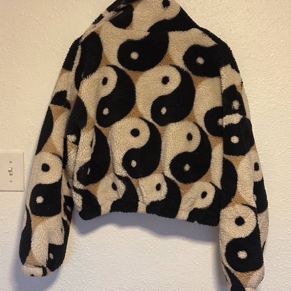Bold Sherpa Olivia Yin Yang Jacket - Picture 3 of 4